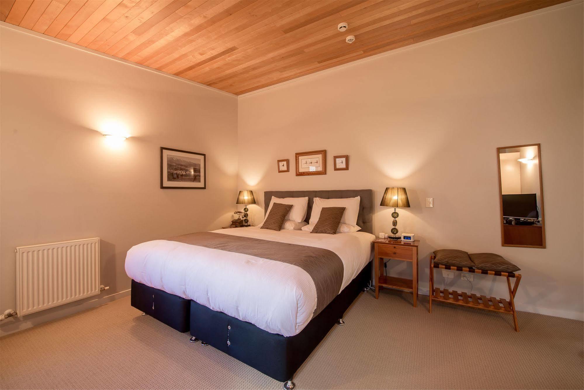 Remarkables Lodge Jack's Point Extérieur photo